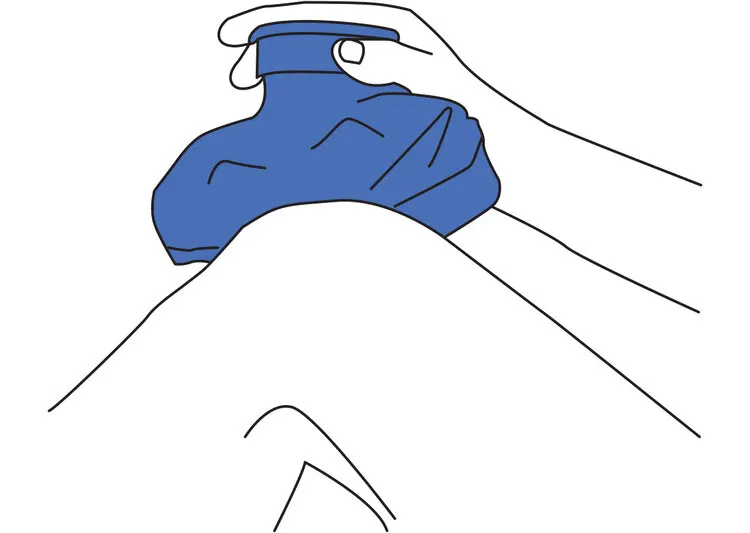 Icing Knee.jpg